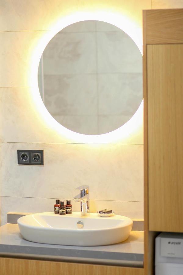 Çeşme Krem Marin Otel מראה חיצוני תמונה