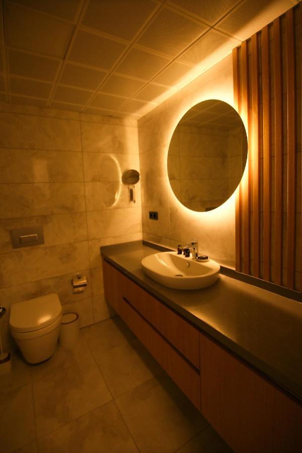Çeşme Krem Marin Otel מראה חיצוני תמונה